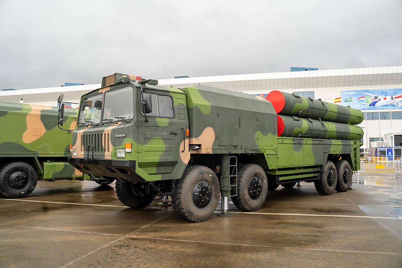 HQ-19 launcher in Zhuhai airshow 2024.jpg